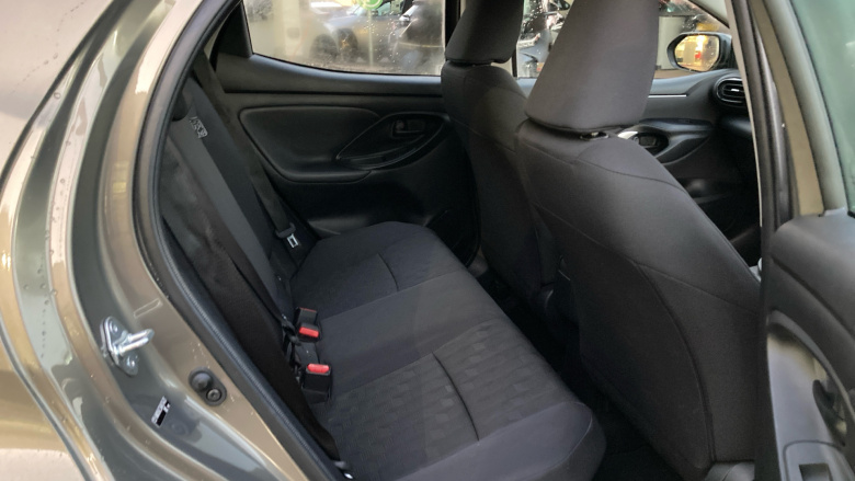 Toyota Yaris 1.5 Hybrid Icon 5dr CVT Hybrid Hatchback